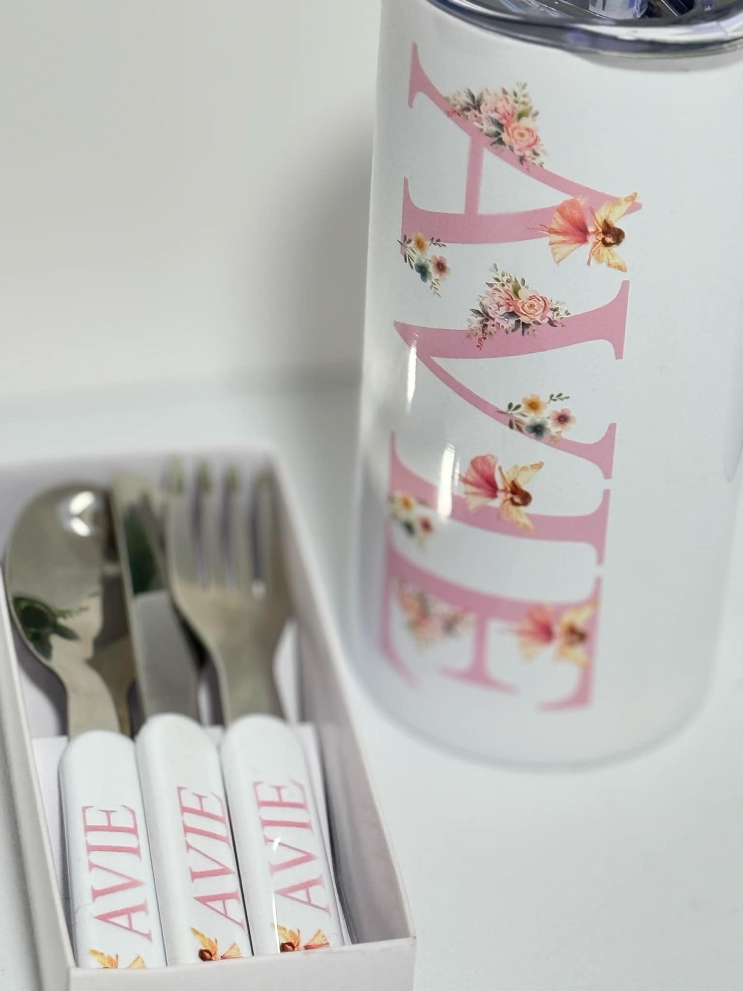 Children’s cutlery and tumbler set